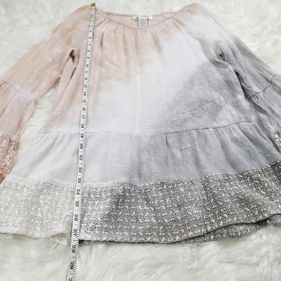 Pink Pineapple Tie-dye, Bell Sleeve Flowy Scoop Neck Top - Picture 3 of 6